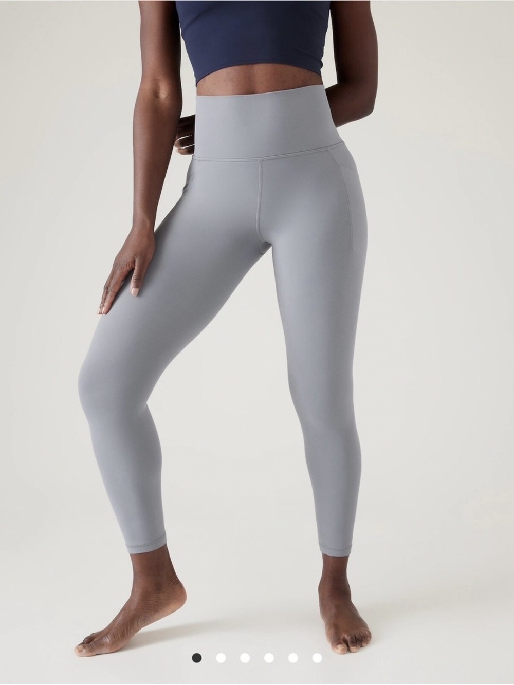 Athleta Salutation Stash 7/8 Tight